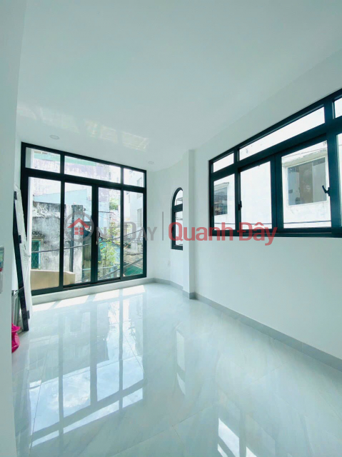 Corner house on 2 streets of Nguyen Tri Phuong alley, 3x9m, 3 bedrooms _0