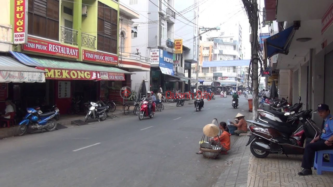 BÁN NHÀ NGUYỄN VĂN HUYÊN CẦU GIẤY - NGÕ THÔNG - Ô TÔ ĐỖ TRƯỚC NHÀ - 51M2 GIÁ CHÀO 12 TỶ. Niêm yết bán