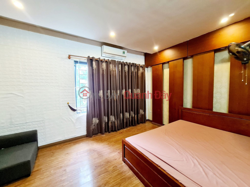 đ 32,8 tỷ | CỰC HIẾM-Phân Lô Ô tô tránh Ngõ 28 Nguyên Hồng 45/60, 6Tầng, MT 5m 32.8 Tỷ,KD đỉnh