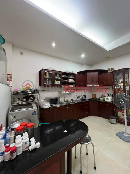 BÁN NHÀ CMT8 QUẬN 3, CỰC ĐẸP, 4 TẦNG, 5X23, 115M2, CHỈ 10.8 TỶ, Việt Nam Bán | ₫ 10,8 tỷ