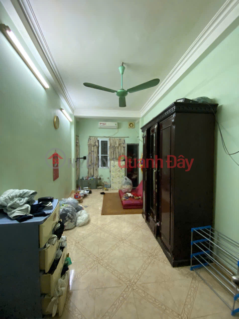 Cho thuê nhà ngõ Đại Cồ Việt 35m² x 4 tầng, 3PN, 2 vệ sinh, giá 10 triệu _0