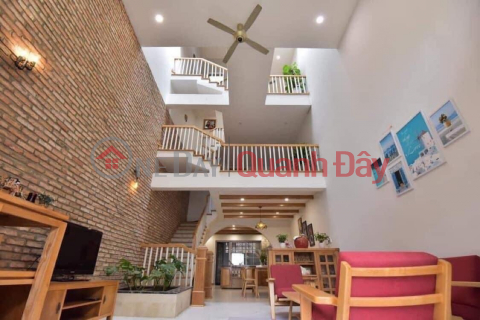 EXTREMELY BEAUTIFUL HOUSE WITH GOOD PRICE NOW HAN RIVER BRIDGE SON TRA DISTRICT 100M2 4 storeys ONLY 11.5 BILLION _0