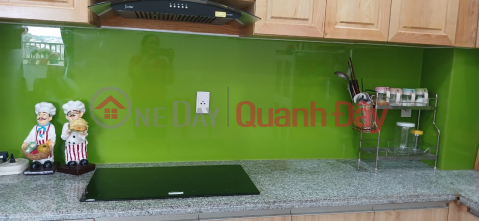 Fresca apartment, middle floor, 70m2, corner, full furniture, cheap price _0