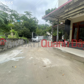 BÁN NHÀ CẤP 4 NGAY TRUNG TÂM THÀNH PHỐ, CÁCH TRUNG TÂM HỘI NGHỊ TỈNH MẤY BƯỚC CHÂN, GẦN MỌI TIỆN ÍCH _0