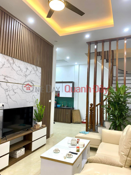 Property Search Vietnam | OneDay | Nhà ở | Niêm yết bán BÁN NHÀ NGUYỄN CHÍ THANH - Ô TÔ ĐỖ CỬA - NGÕ THÔNG - TẶNG NỘI THẤT - DT: 42MX3 TẦNG - GIÁ:5.5TỶ