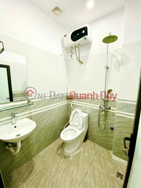 Property Search Vietnam | OneDay | Nhà ở Niêm yết bán Bán nhà mặt ngõ kinh doanh Khương Trung Thanh Xuân 35m 5 tầng, 4 ngủ, ngõ thông, ô tô tránh, KD sầm uất ở ngay 4.5 tỷ