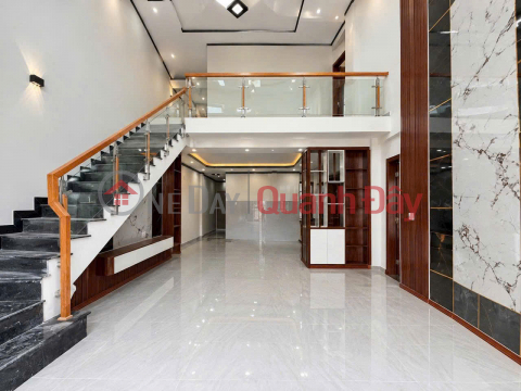 Nhà tân triều giá rẻ 1 tỷ 630 - SHR full thổ có sân ô tô rộng rãi _0