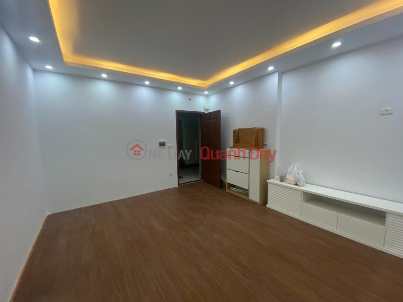 Apartment for sale at Kim Van Kim Lu Apartment - Nguyen Xien Street Sales Listings