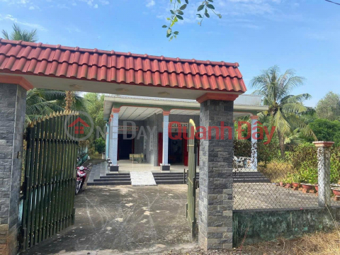 Beautiful Land - Good Price - Owner Needs to Quickly Sell a Lot of Land in a Beautiful Location in Chau Thanh, Long An. _0