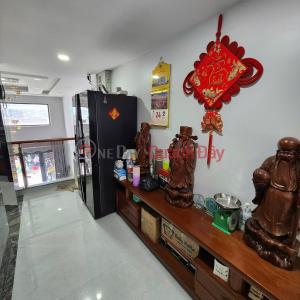 CAR ALLEY CONNECTING RIGHT TO HONG DUC HOSPITAL, NEXT TO THE WARD PEOPLE'S COMMITTEE | Vietnam Sales | đ 14 Billion