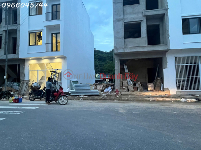 MY BROTHER NEEDS TO SELL HIS LAND PLOT IN THE MILITARY HOUSING AREA OF VINH HOA, NHA TRANG. Vietnam, Sales đ 7.5 Billion