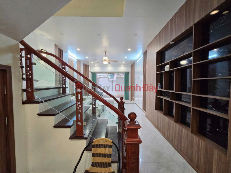 RARE! Ham Nghi house, corner lot, open alley, car access, office business, 60m2x6 floors, furniture included Sales Listings