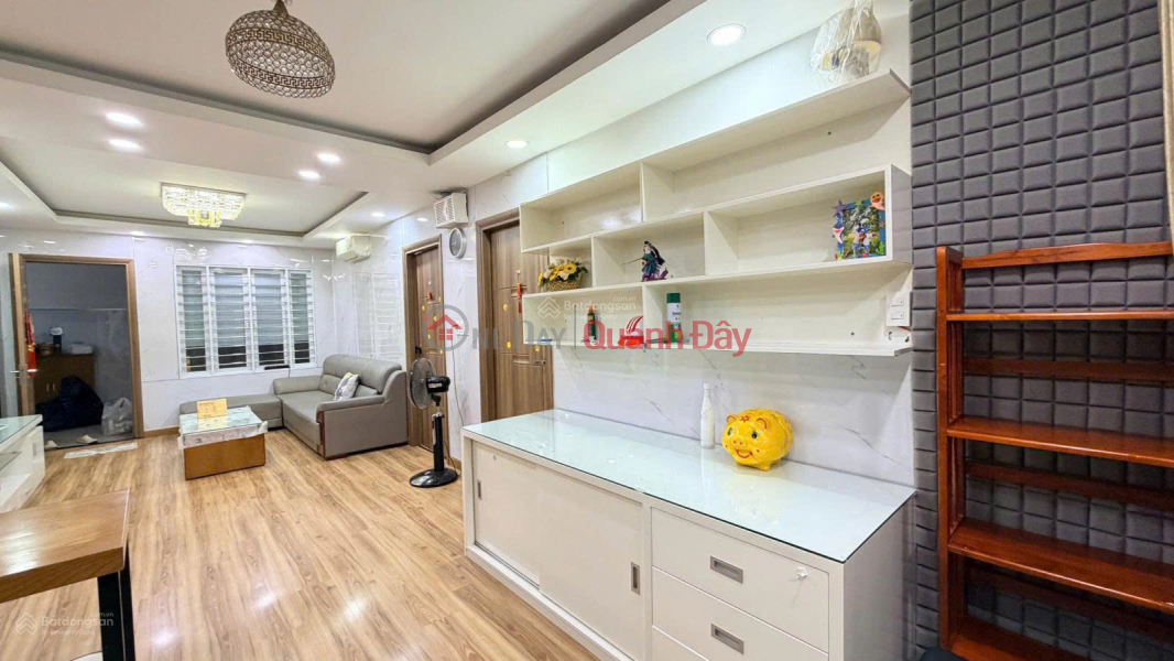 | Please Select, Residential Sales Listings, đ 4.3 Billion