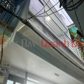 The Owner Needs to Sell Urgently Beautiful House Great Location In District 4, Ho Chi Minh City _0
