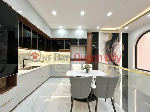 700 MILLION VND DISCOUNT, TRINH VAN BO HOUSE 35M2X5 FLOORS, CARS CAN BE PARKED AT THE DOOR, FURNITURE LEFT 100 MILLION VND, 5.5 BILLION VND _0