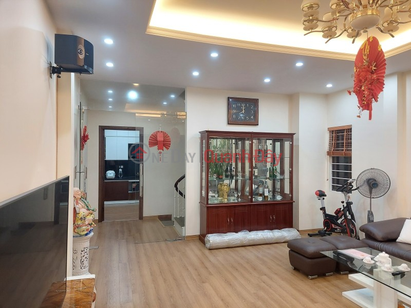 Property Search Vietnam | OneDay | Nhà ở, Niêm yết bán | NHÀ ĐẸP NGUYỄN VĂN CỪ, NGÕ TO - GARA Ô TÔ 7 CHỖ - LÔ GÓC- 3 THOÁNG - AN SINH ĐỈNH - TOÀN NỘI THẤT XỊN MỊN