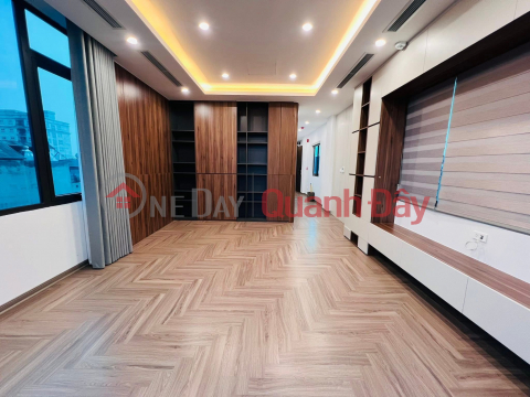 URGENTLY LESS OFFERING FOR SALE - Building 9 Floors Vu Pham Ham (Nguyen Khang) 75m2\/Front 4.5m 33.9 Billion _0