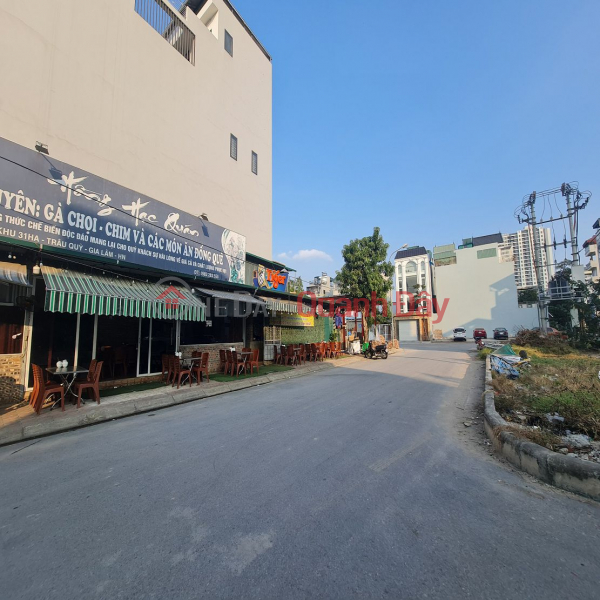 Land for sale on the main road of Da Ton, Gia Lam, Hanoi. Corner lot 55m2, 3-car bypass road, investment price. Contact 0989894845 | Vietnam Sales | đ 6.45 Billion