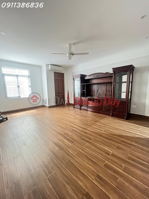 Land plot with car access on Khuat Duy Tien street, beautiful house in the heart of Cau Giay, 55m², 5 floors, only over 25 billion VND. _0
