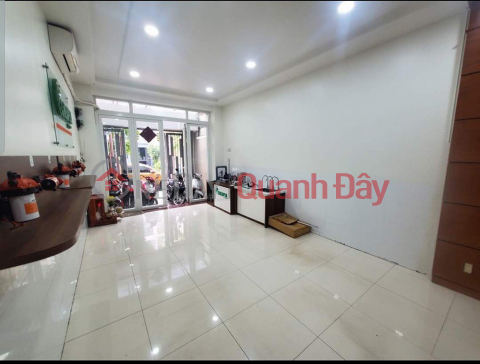 House for sale with 1 ground floor, 2 floors mezzanine, Cao Duc Lan street, An Phu, District 2, cheap price _0