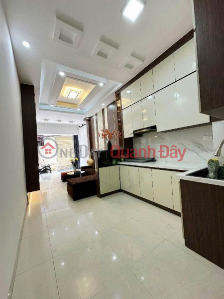 TRUNG TÂM BA ĐÌNH - NHÀ ĐẸP Ở NGAY - CHỦ TẶNG LẠI TOÀN BỘ NỘI THẤT- NGÕ THÔNG - 50M RA OTO TRÁNH | Việt Nam | Bán | đ 10,85 tỷ