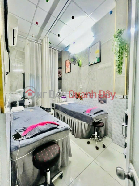 Căn nhà đẹp có 1 0 2 duy nhất tại khu vực giá siêu hấp dẩn HXH chỉ 5,6 tỷ. Việt Nam Bán, đ 40 triệu