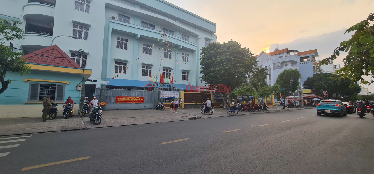 Property Search Vietnam | OneDay | Residential | Rental Listings, House for rent, Doc Lap Street, 160m2, 2 floors - NEAR CROSSROAD - SCHOOL