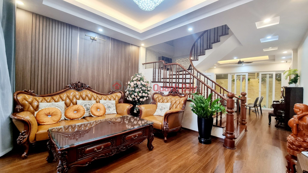 House for sale on Van Cao Street, Ba Dinh 67m2 x 5 floors, nearly 5m area, just over 11 billion Contact 0918086689 Sales Listings