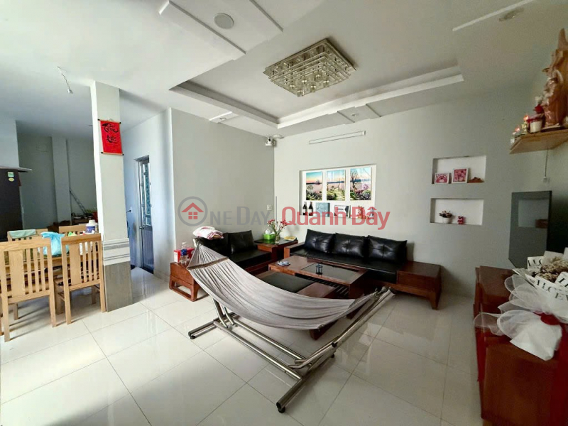 BEAUTIFUL HOUSE - GOOD PRICE - OWNER Need to Sell Quickly House in Phu Thuan Ward, District 7, HCM Sales Listings