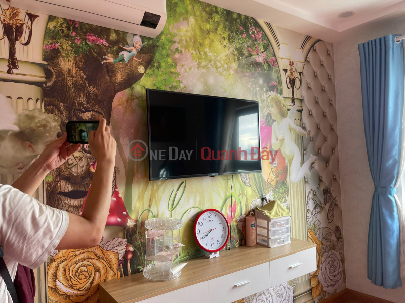 đ 2.7 Billion Fresca apartment, middle floor, 70m2, corner, full furniture, cheap price