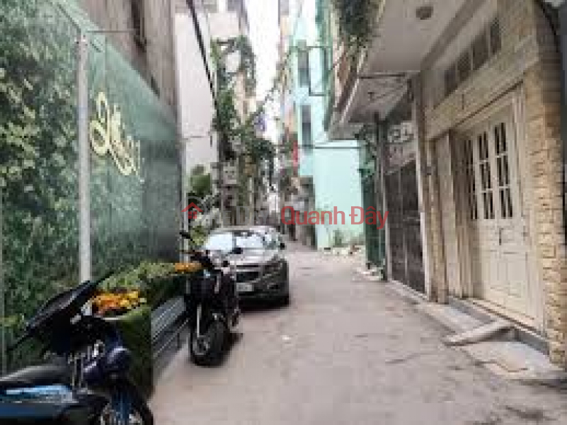 Owner urgently sells house on Lac Long Quan alley, 102 x 4 floors, price 21 billion, alley wide enough for 7-seat car to enter the house Sales Listings