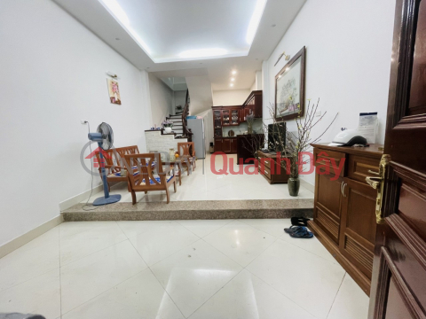 House for sale in Van Dinh Ung Hoa, large area, densely populated area, small business at home _0