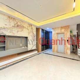 Extremely rare! Townhouse for sale on Nguyen Dinh Chieu street, 42m2, 5 floors with elevator, 4.3m frontage, 14.8 billion VND, wide alley. _0