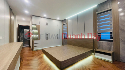 MẶT NGÕ GIÁP NHẤT - 40M – 8 TẦNG THANG MÁY – Ô TÔ ĐỖ CỬA – KINH DOANH VĂN PHÒNG – GIÁ 13.2 TỶ lh 0817606560 _0