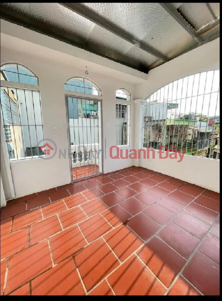 đ 7.5 Billion BEAUTIFUL HOUSE FOR SALE - HOANG HOA THAM, BA DINH - 35M2 X 5 FLOORS, ABSOLUTE SECURITY