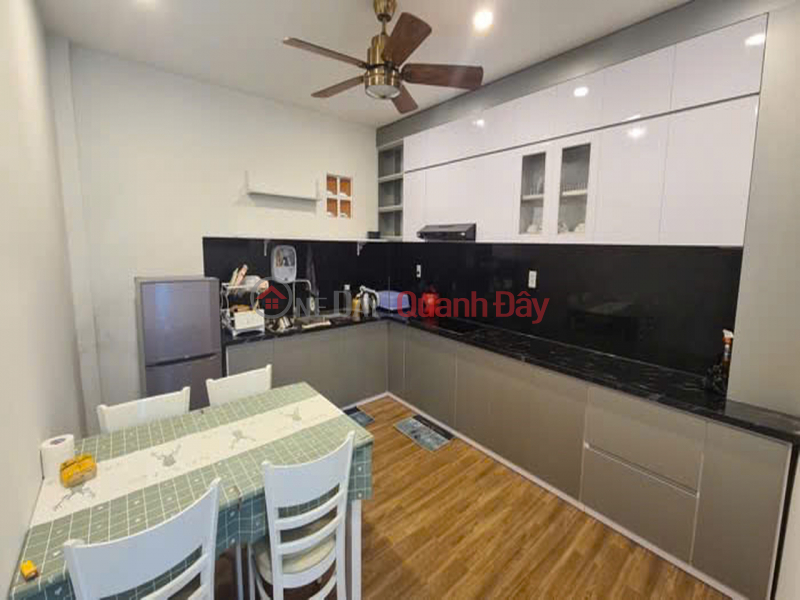 D1847 ️ House in Bach Dang, Binh Thanh District, SHR, Square plot, 3.6x9m, 3.x billion VND, Vietnam, Sales | đ 3.99 Billion