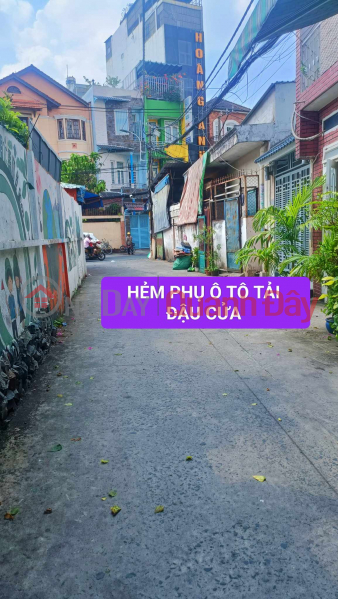 Property Search Vietnam | OneDay | Residential | Sales Listings | House for sale in front of Tran Binh Trong, Ward 5, Binh Thanh, 800m2, 100 billion Revenue 12 billion\\/year