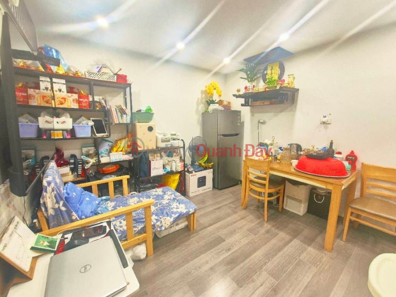 Apartment in Nghia Tan collective housing, 2nd floor - 50m² - Price 4.25 billion VND - Parking available at the building entrance., Vietnam, Sales, đ 4.25 Billion