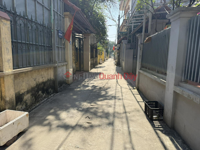 Property Search Vietnam | OneDay | Nhà ở Niêm yết bán BÁN NHÀ 3 TẦNG – CĂN GÓC 2 MẶT TIỀN ĐỒNG XUYÊN – ĐẶNG XÁ
DIỆN TÍCH RỘNG 72m² – VỊ TRÍ ĐẸP – GIÁ TỐT