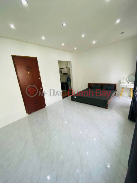 House for sale Lac Long Quan - Tay Ho 65m2 6 floors for rent cash flow just over 9 billion _0