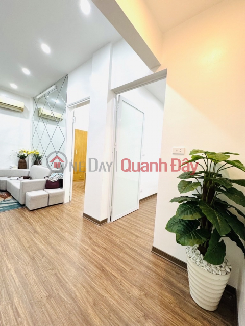 CĂN HỘ NGUYỄN PHONG SẮC CẦU GIẤY 60M 3 TỶ 980-2 NGỦ 2 WC _0