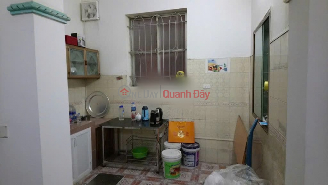 House for rent in Vu Tong Phan alley, Thanh Xuan, Hanoi, area 32m2 - 3 floors - frontage 4m - Price 7.5 million Rental Listings