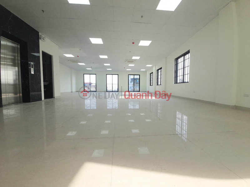 Office floor for rent Luxury Thien Hien, Nam Tu Liem 110m. Price 19 million VND Vietnam, Sales, đ 19 Million