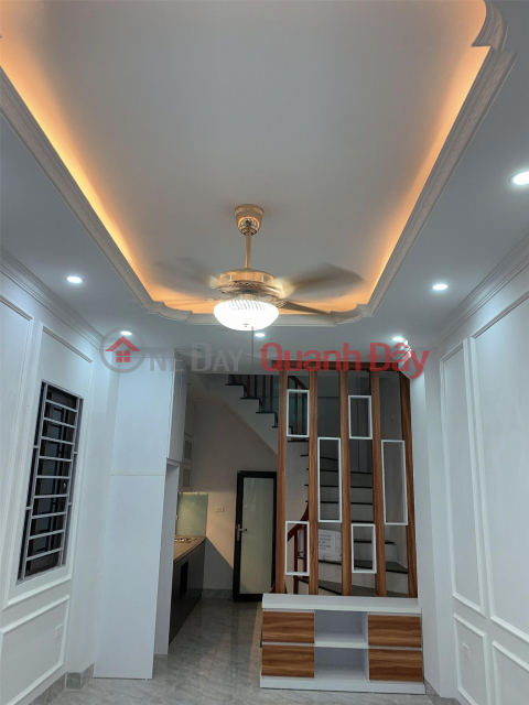 Newly built house at Lai Xa, Kim Chung location, 4.5m frontage, wide road in front of the house, suitable for living and doing business _0
