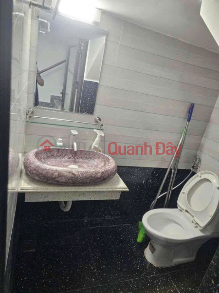 For just over 6 billion VND, own this beautiful, newly built 4-story house from a friendly owner at 136 Mai Trung Thu Street, Dang Hai. Vietnam | Sales | đ 6.8 Billion