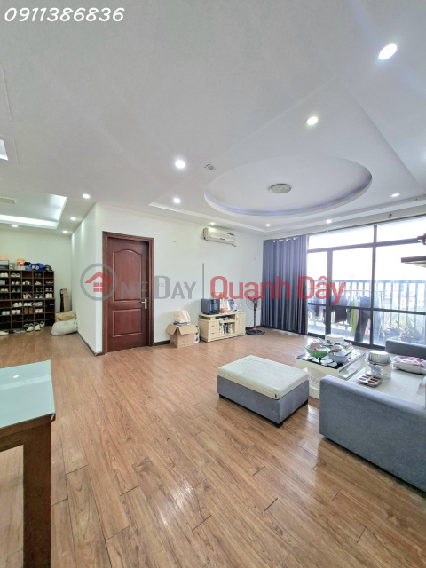 Super beautiful apartment at C'LAND building, 63 Le Duc Tho, 135m², 3 bedrooms, stunning interior, just over 10 billion VND _0