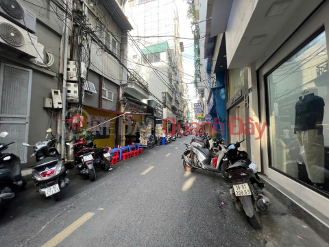 House for sale on Dao Tan, Ba Dinh, corner lot, near the street, 97m2, 2 floors, 6m frontage, only 17.5 billion _0