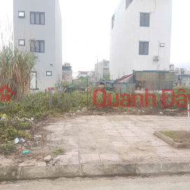 Need to sell at a loss a plot of land in the center of Cai Rong Van Don town. Cheap price to anticipate the planning of Van Don Economic Zone. _0