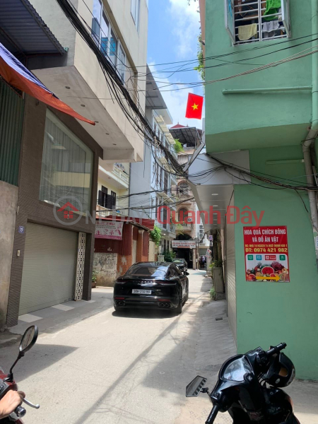 Selling Dong Da Lot Corner 50m x 4 Floors Mt4m Cars Into Business Houses Price 9.35 Billion. Vietnam, Sales, đ 9.35 Billion