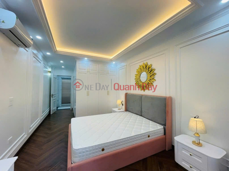 House for sale on Ton Duc Thang Street, 7 floors, airy alley, near cars, price: 13.7 billion, contact: 0396935190. | Vietnam Sales | đ 13.7 Billion